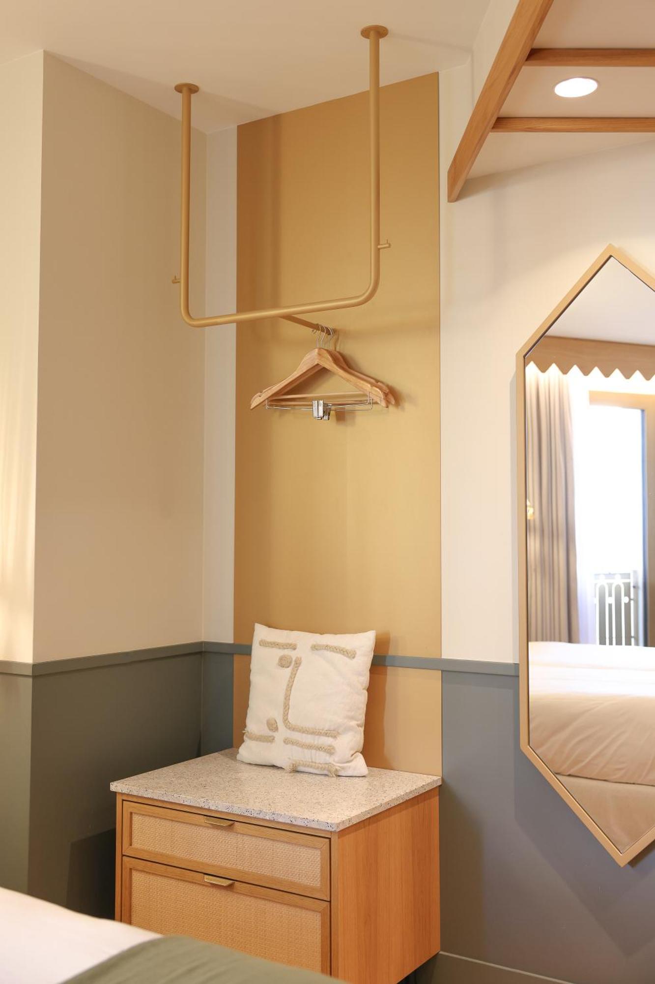 Bloom House Hotel & Spa ปารีส ภายนอก รูปภาพ